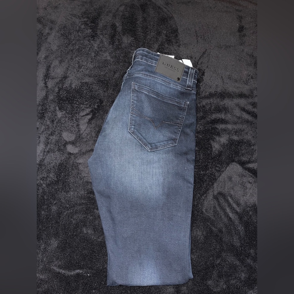 Guess Jeans